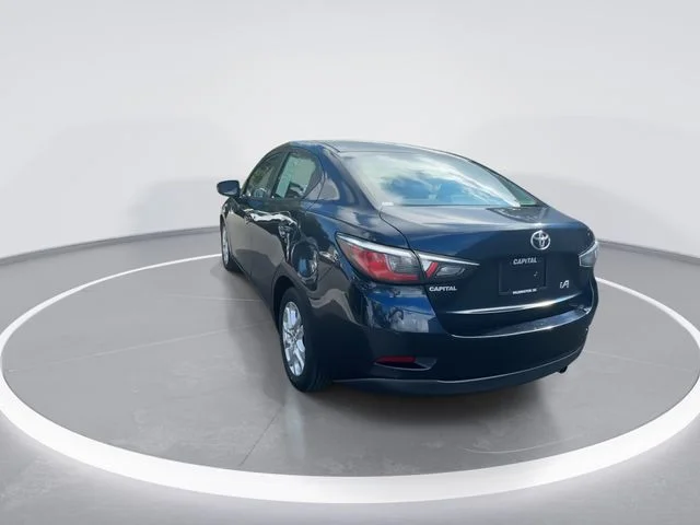 Used 2017 Black Toyota  image 5