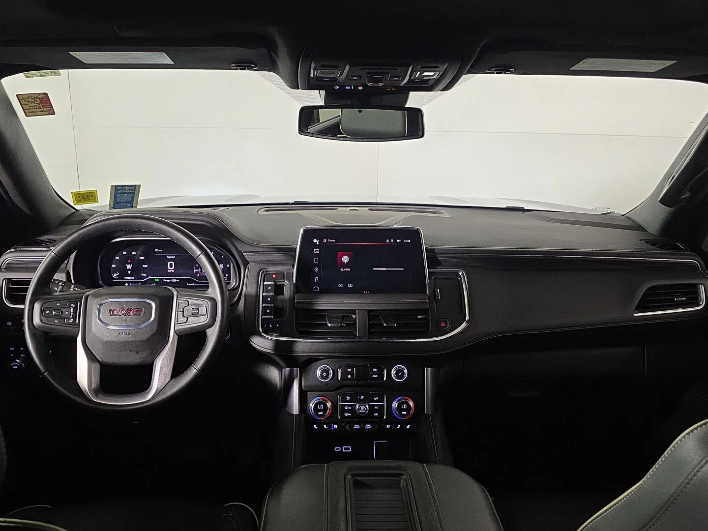 Used 2024 Onyx Black GMC SLT image 39