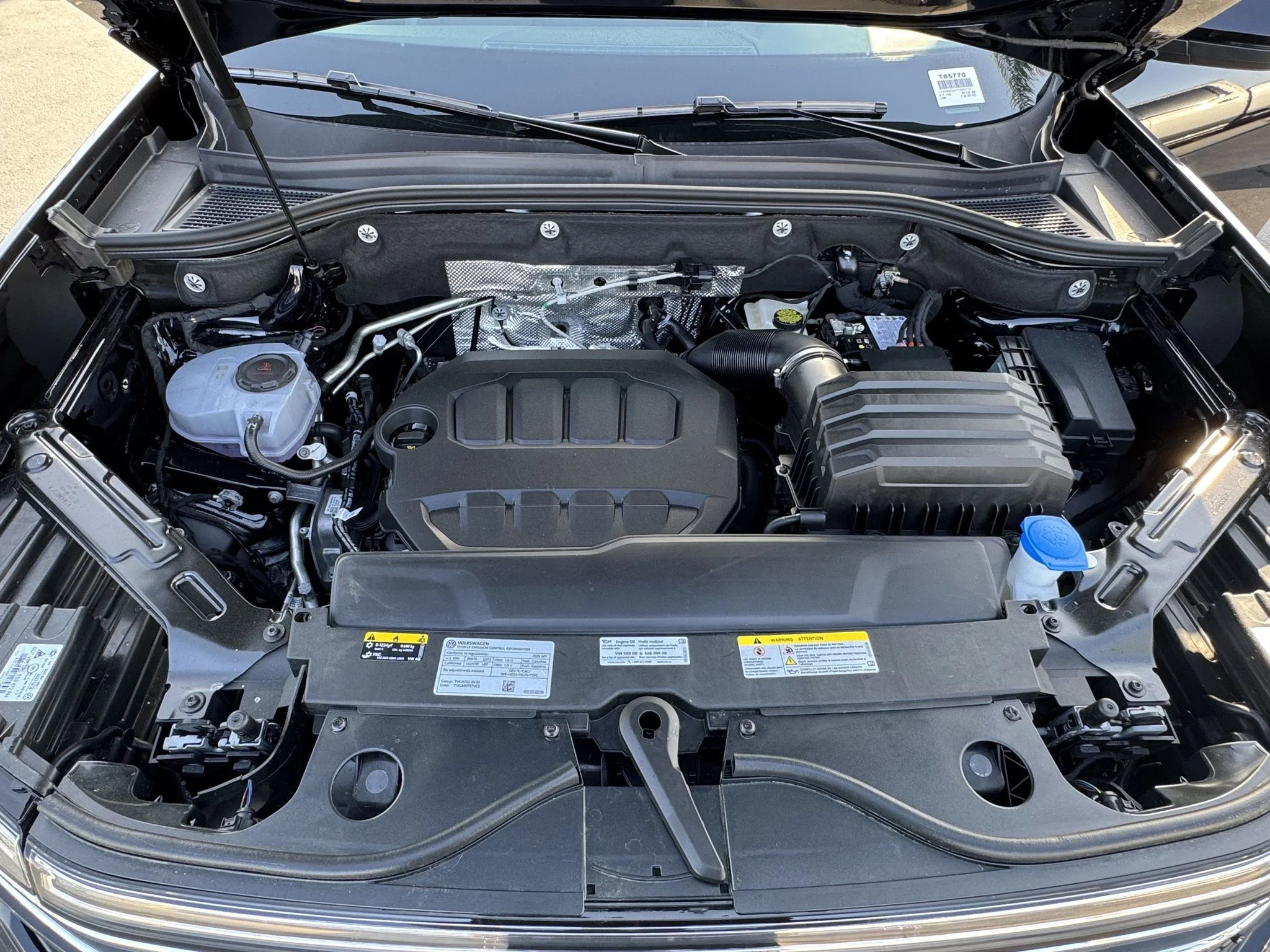 New 2026 Deep Black Pearl Volkswagen 2.0T Peak Edition image 37
