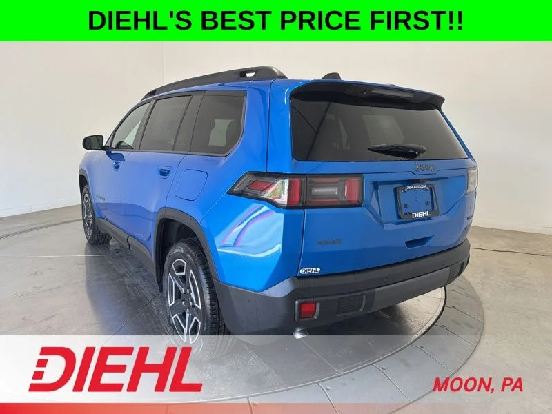 New 2026 Hydro Blue Pearl-Coat Exterior Paint Jeep Limited image 5
