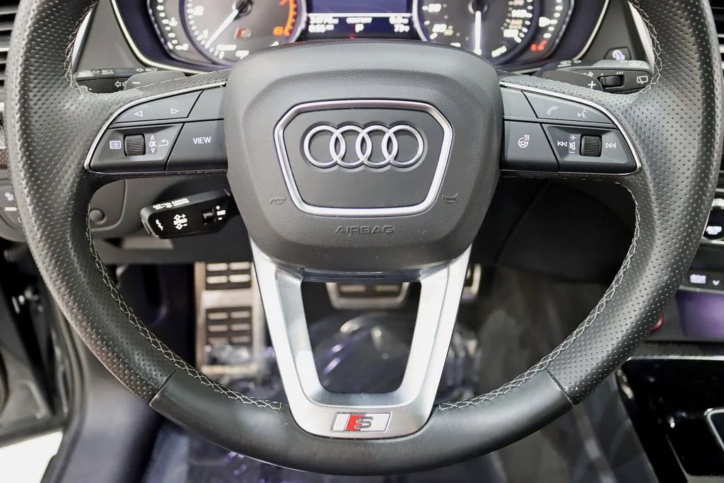 2024 Audi SQ5 Premium