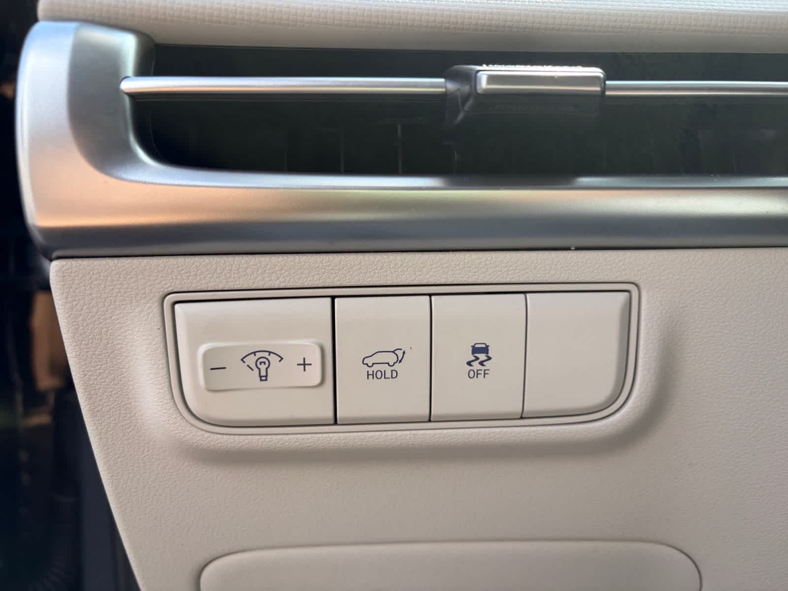Used 2026 Ecotronic Gray Hyundai SEL image 33