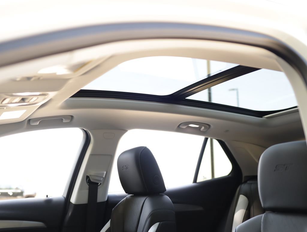 New 2026 Summit White Buick Sport Touring image 27