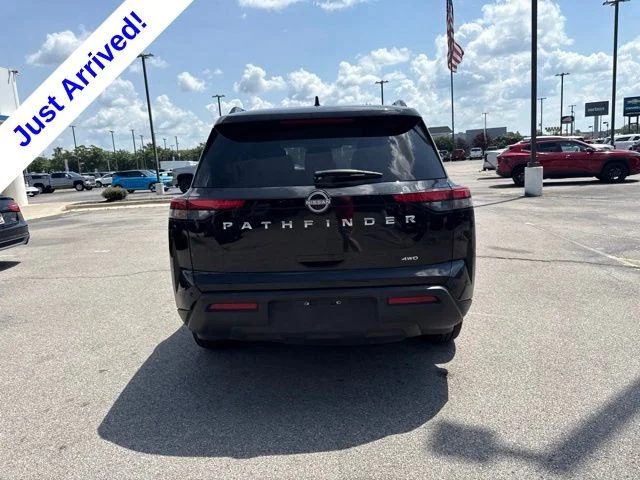 Used 2025 Black Nissan SV image 4