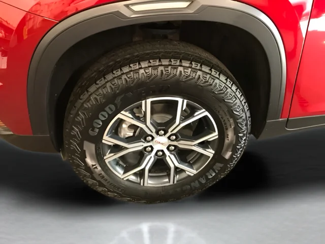 Used 2025 Red GMC AT4 image 20