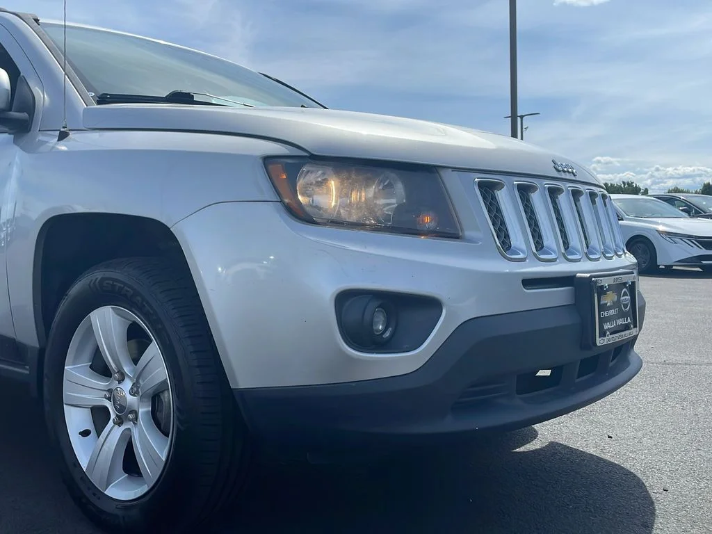 2014 Jeep Compass Latitude - Photo 24
