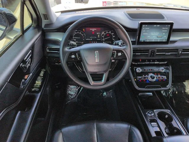 Certified Used 2022 Radiance Metallic Lincoln Standard image 15