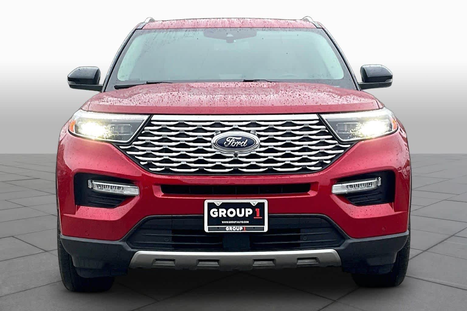 Used 2021 Rapid Red Metallic Tinted Clearcoat Ford Platinum image 4