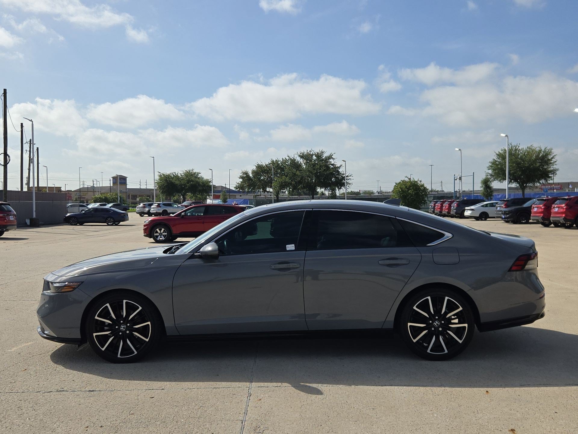 Certified Used 2025 Urban Gray Pearl Honda HYBRID TOURING image 6