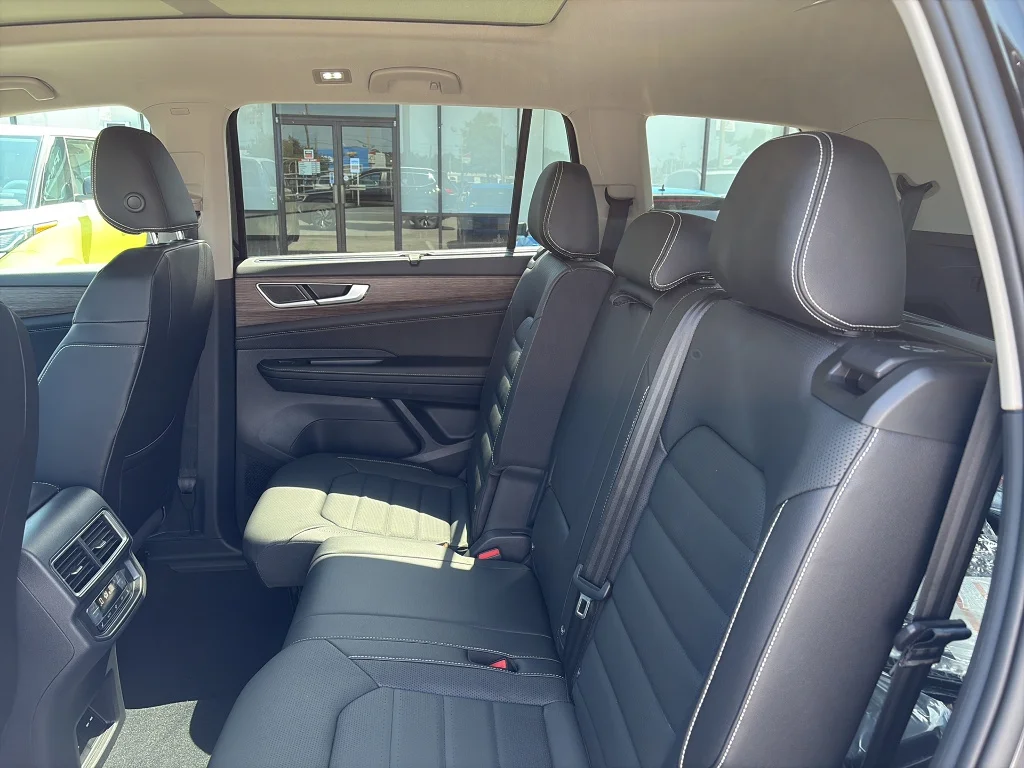 2026 Volkswagen Atlas SEL - Photo 14