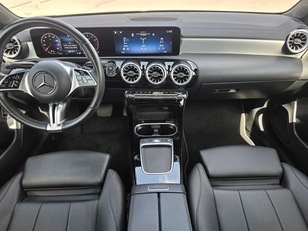 Used 2025 Black Mercedes-Benz CLA 250 image 17