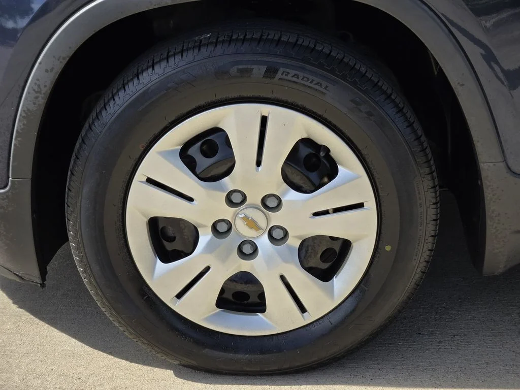 2018 Chevrolet Trax LS - Photo 8