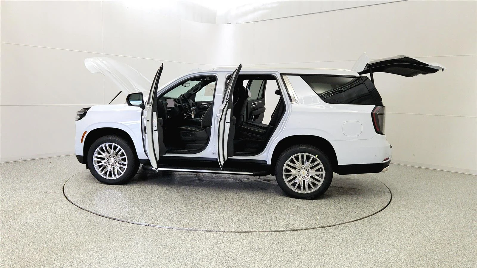 2026 Chevrolet Tahoe Premier - Photo 11