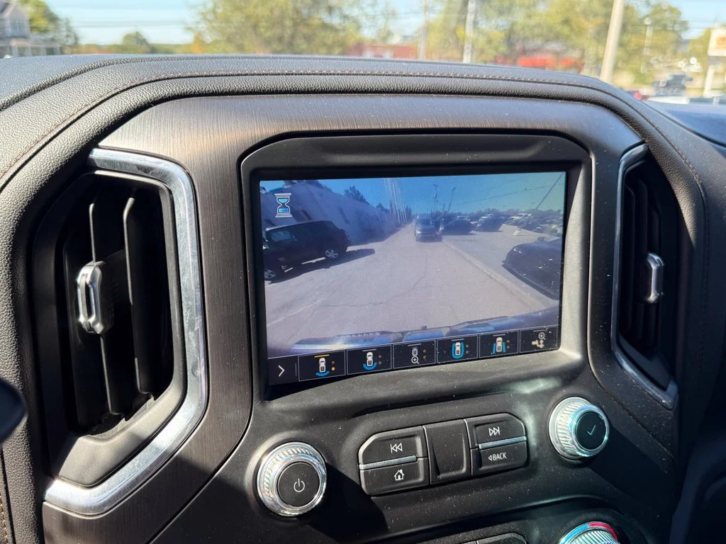 Used 2019 Black GMC AT4 image 21