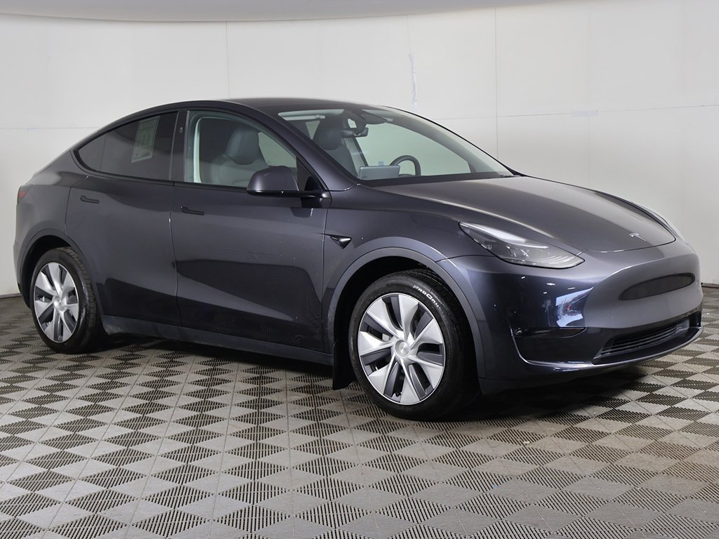 Used 2024 Tesla Model Y Long Range with VIN 7SAYGDEE2RF991052 for sale in Bedford, OH