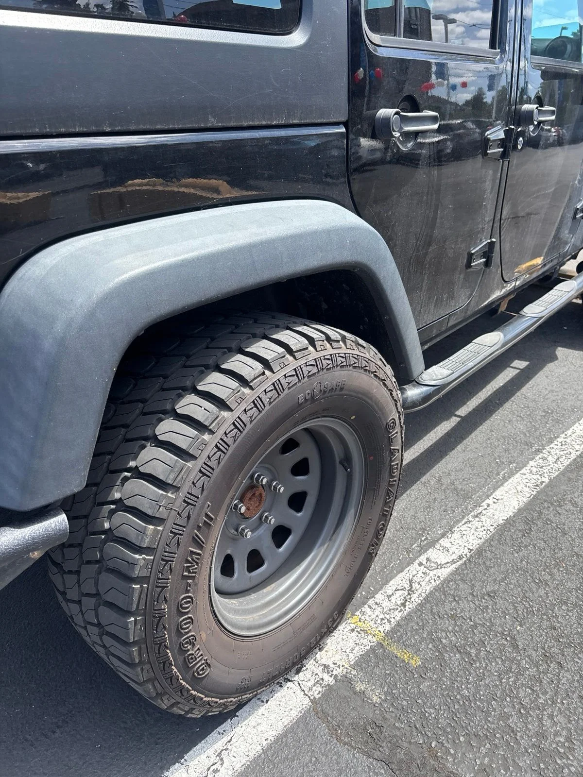 Used 2017 Black Clearcoat Jeep Unlimited Sport image 9
