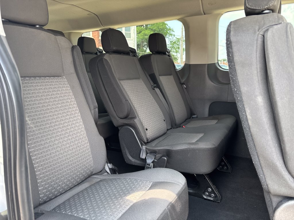 2023 Ford Transit Passenger Van XLT - Photo 17