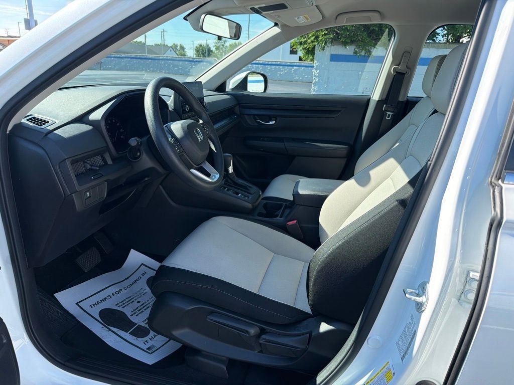 2023 Honda CR-V LX - Photo 16