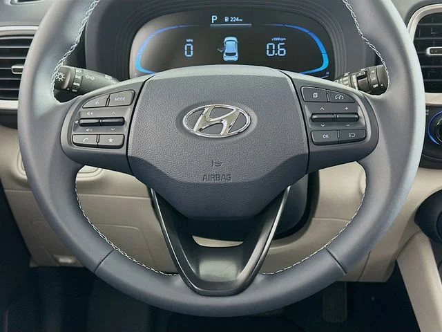 New 2026 Hyundai VENUE SEL