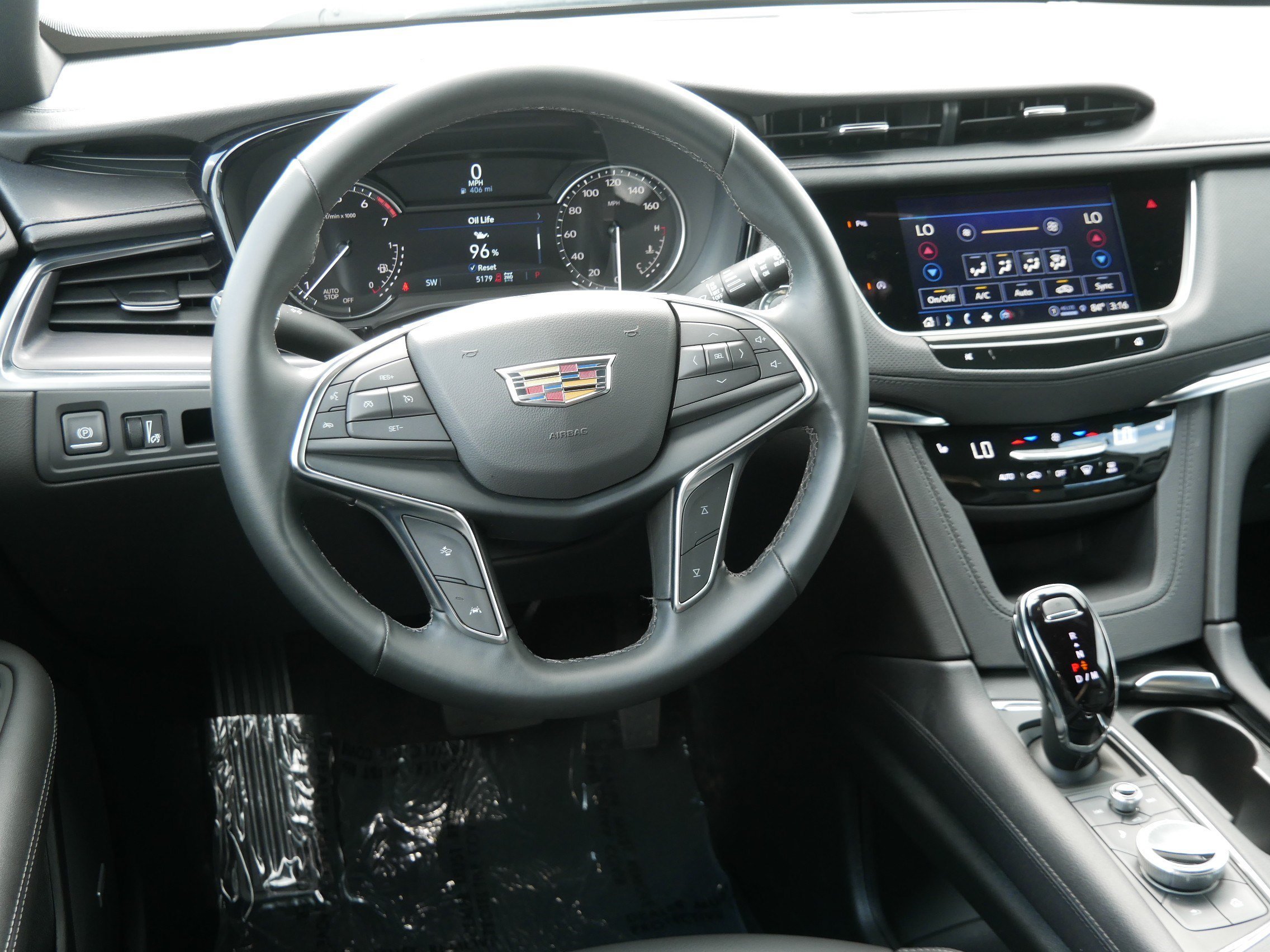 2026 Cadillac XT5 Luxury - Photo 17