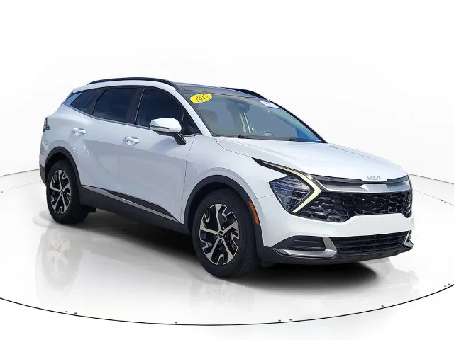 Certified Used 2025 White Kia EX image 3