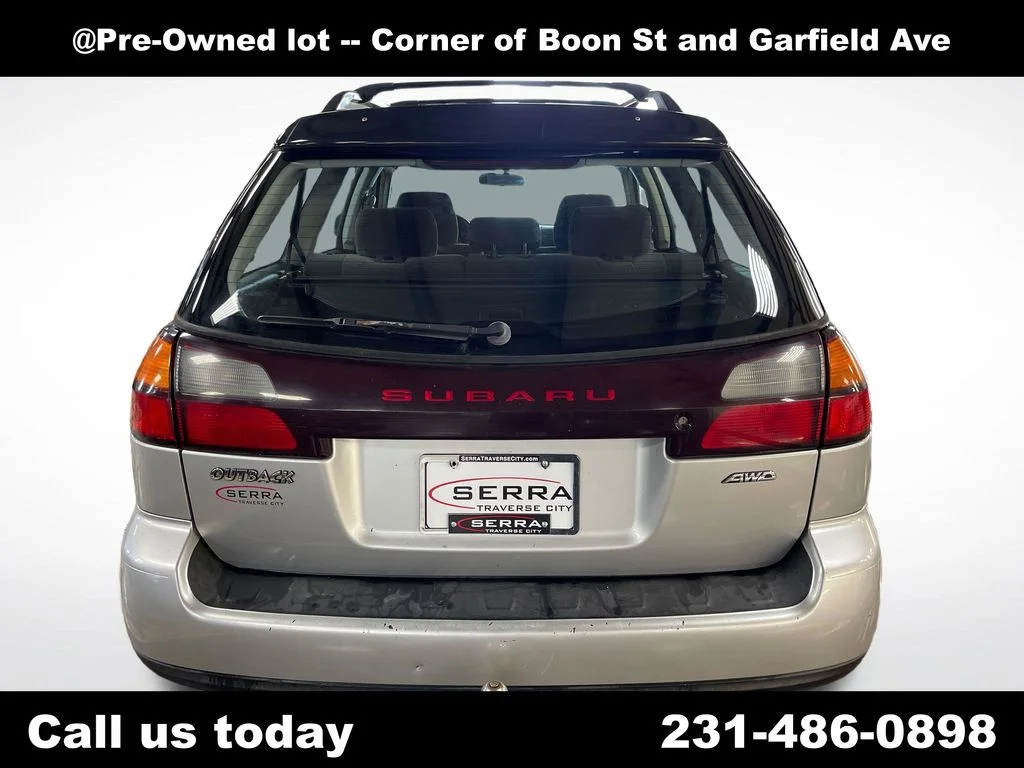 Used 2004 Silver Subaru 2.5 image 4
