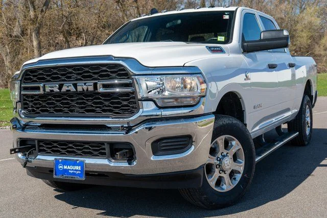 2021 RAM 3500 Tradesman 4X4 Crew Cab SWB's photo