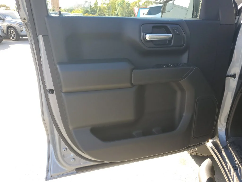 New 2026 Sterling Gray Metallic Chevrolet Custom Trail Boss image 19