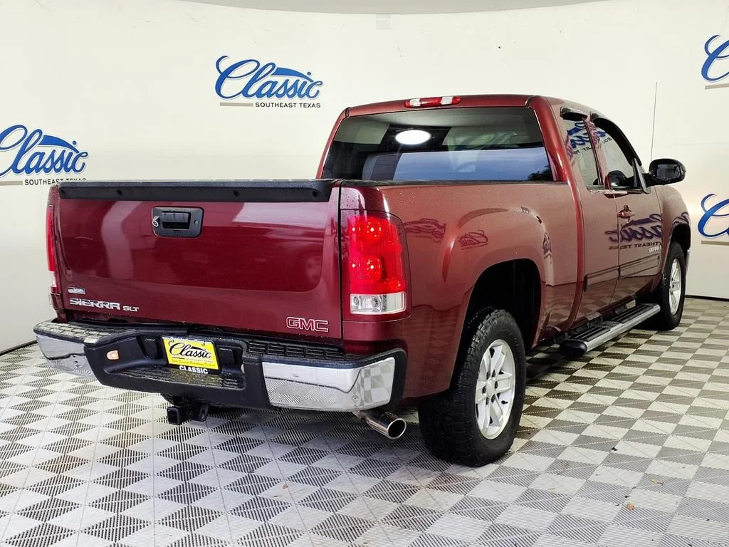 Used 2008 SONOMA RED METALLIC GMC SLT image 7