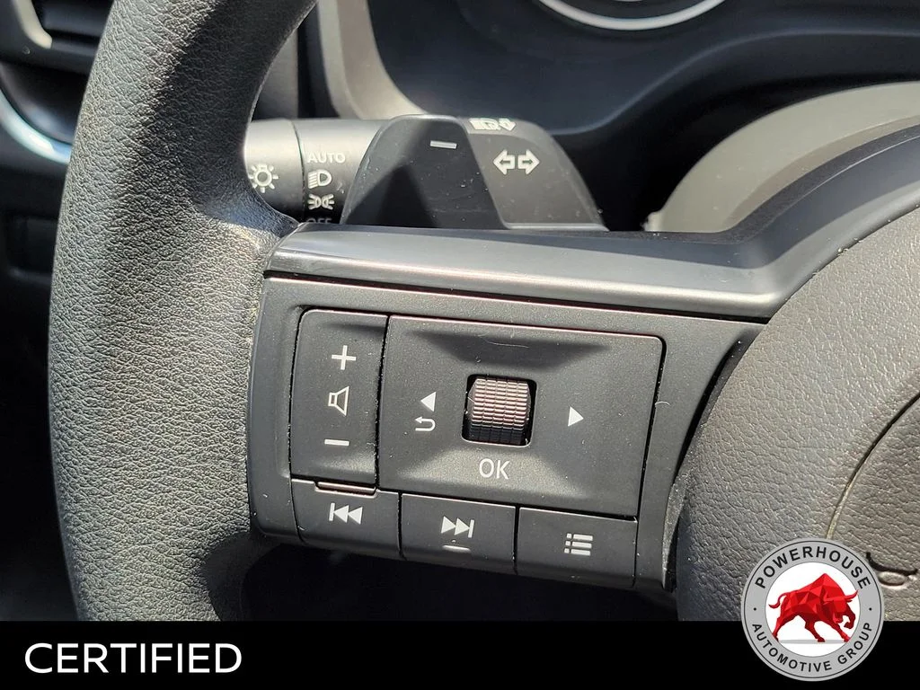 Used 2024 Gray Nissan SV image 28