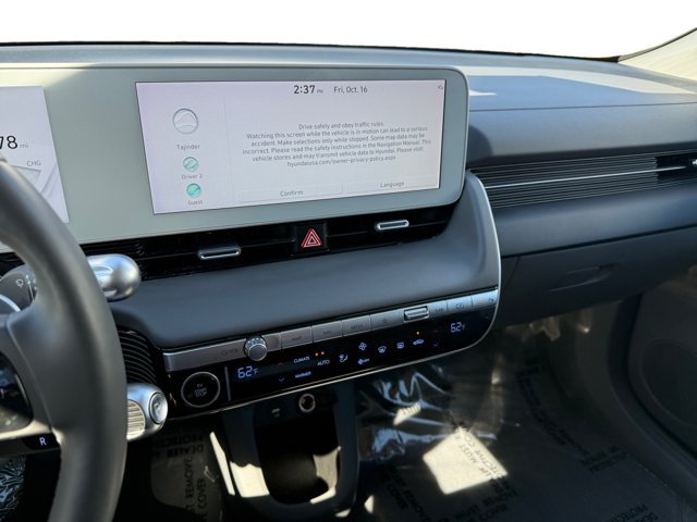 Used 2024 Blue Hyundai SEL image 12