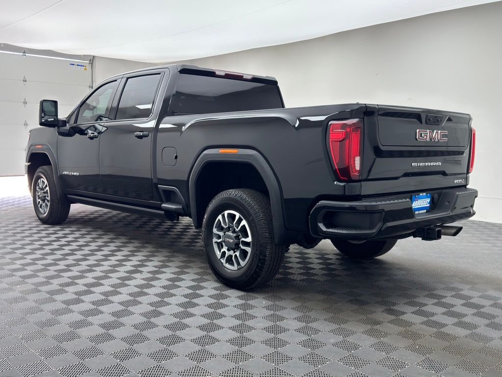 Used 2022 Onyx Black GMC AT4 image 10