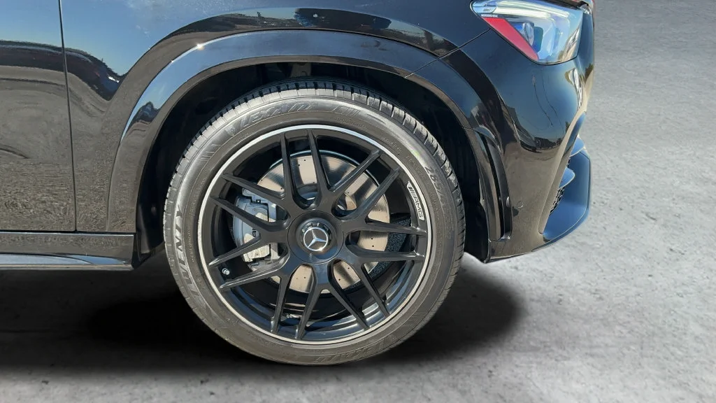 Used 2022 Black Mercedes-Benz AMG® GLE 53 image 24