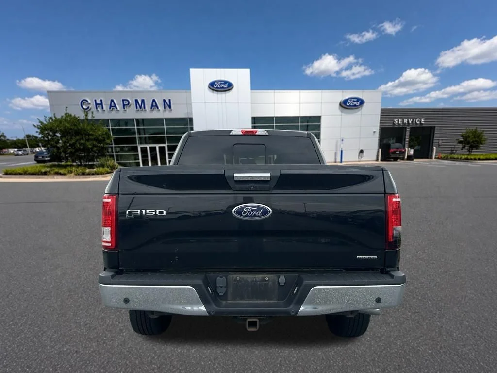 Used 2015 Black Ford XLT image 4