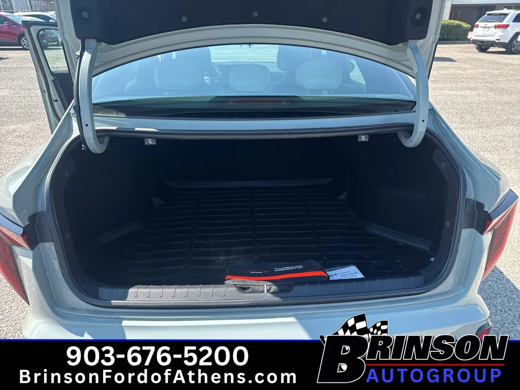 Certified Used 2025 Morning Haze Kia GT-Line image 9