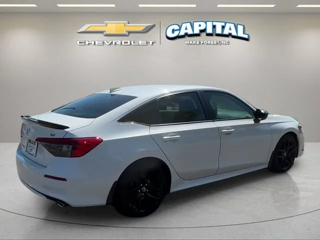 Used 2024  Honda SI image 5