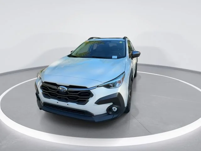Used 2024  Subaru premium image 3