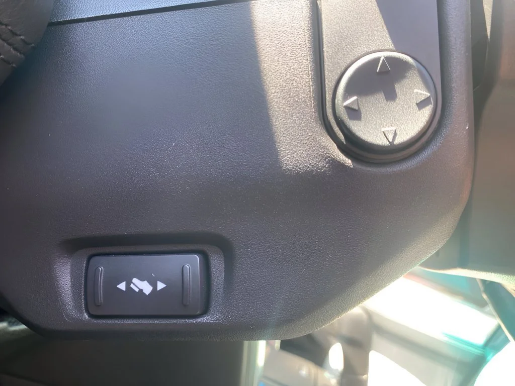 Used 2017 White Ford Platinum image 27
