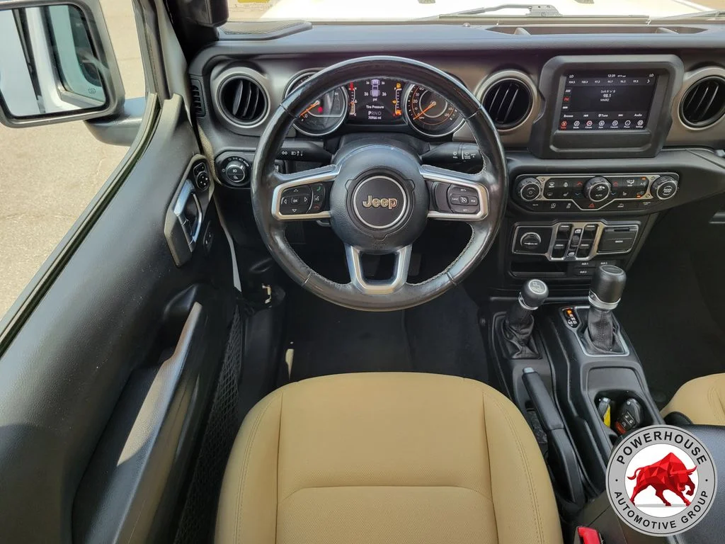 Used 2020 White Jeep Sport image 18