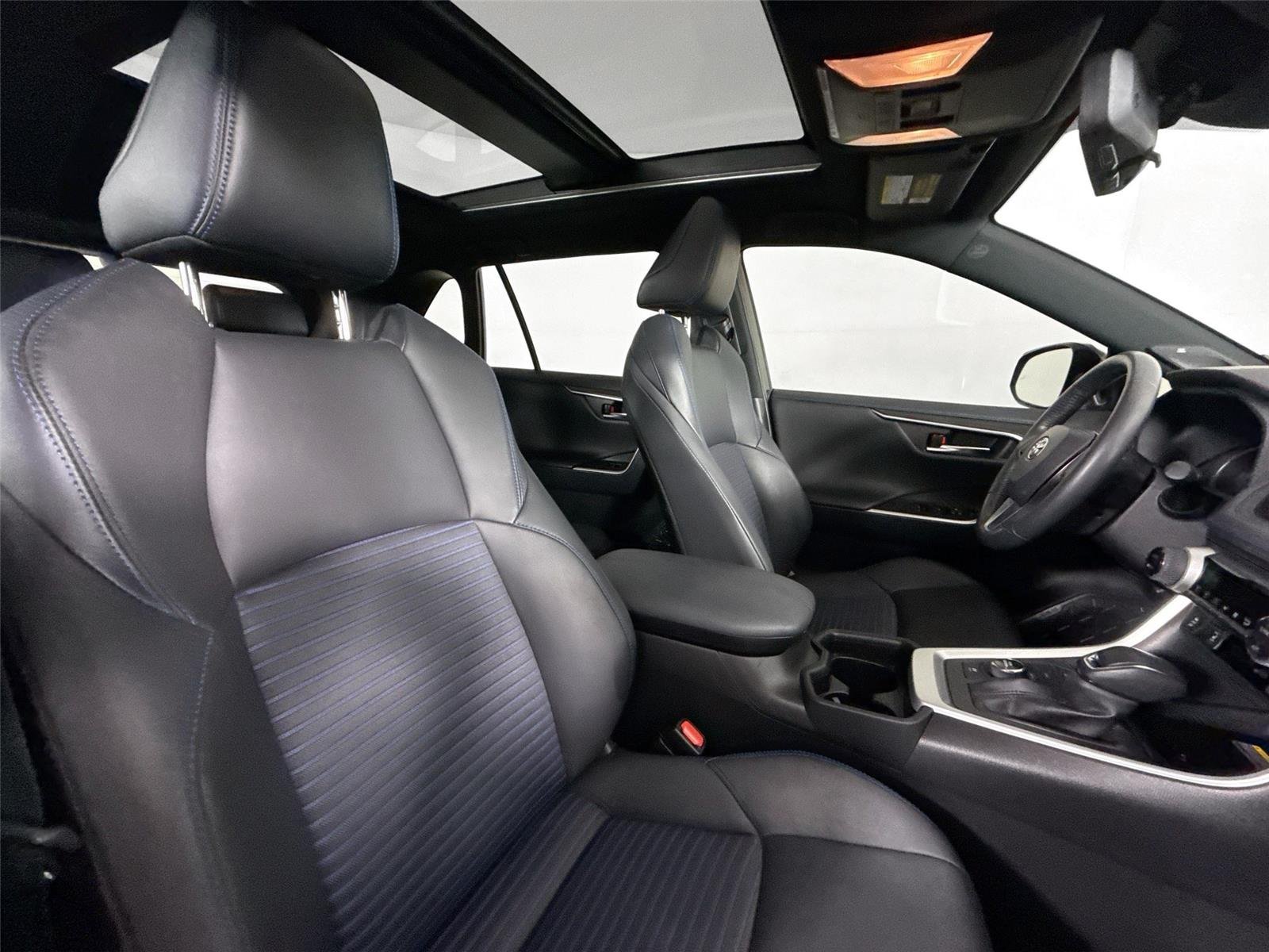 Certified Used 2021 Silver Sky Metallic/Midnight Black Metallic Toyota Hybrid XSE image 46