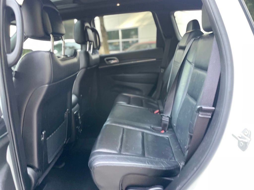 Used 2021 Bright White Clearcoat Jeep Limited image 18
