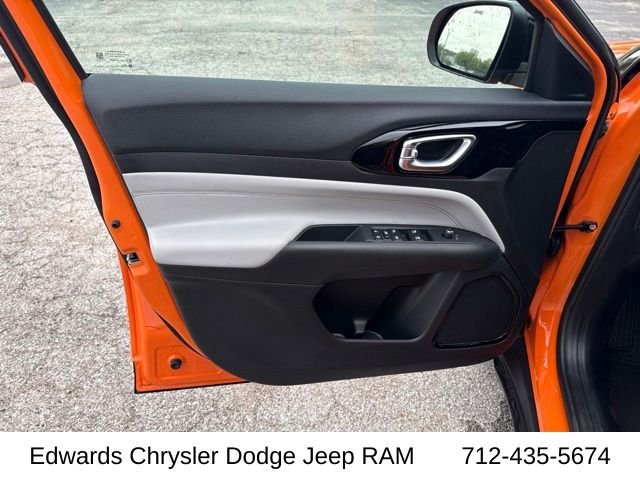 New 2026 Joose Exterior Paint Jeep Limited image 13