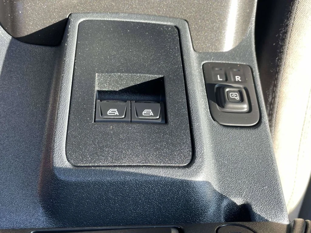 Used 2022 Green Ford Big Bend image 37