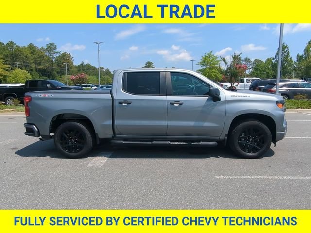 Used 2023 Gray Chevrolet Custom image 4