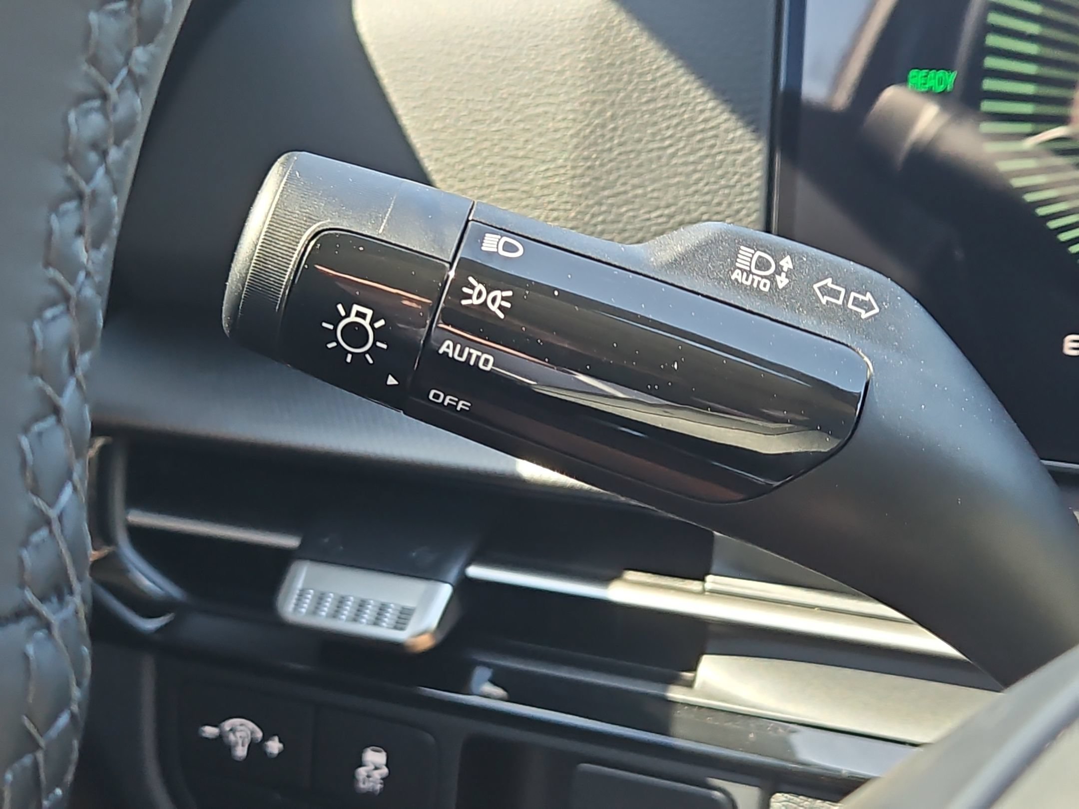 New 2027 Fusion Black Kia S image 31