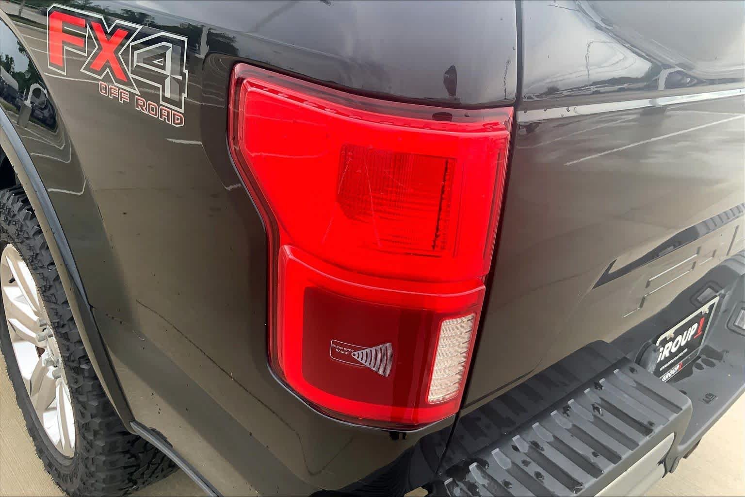 Used 2018 Shadow Black Ford LARIAT image 25