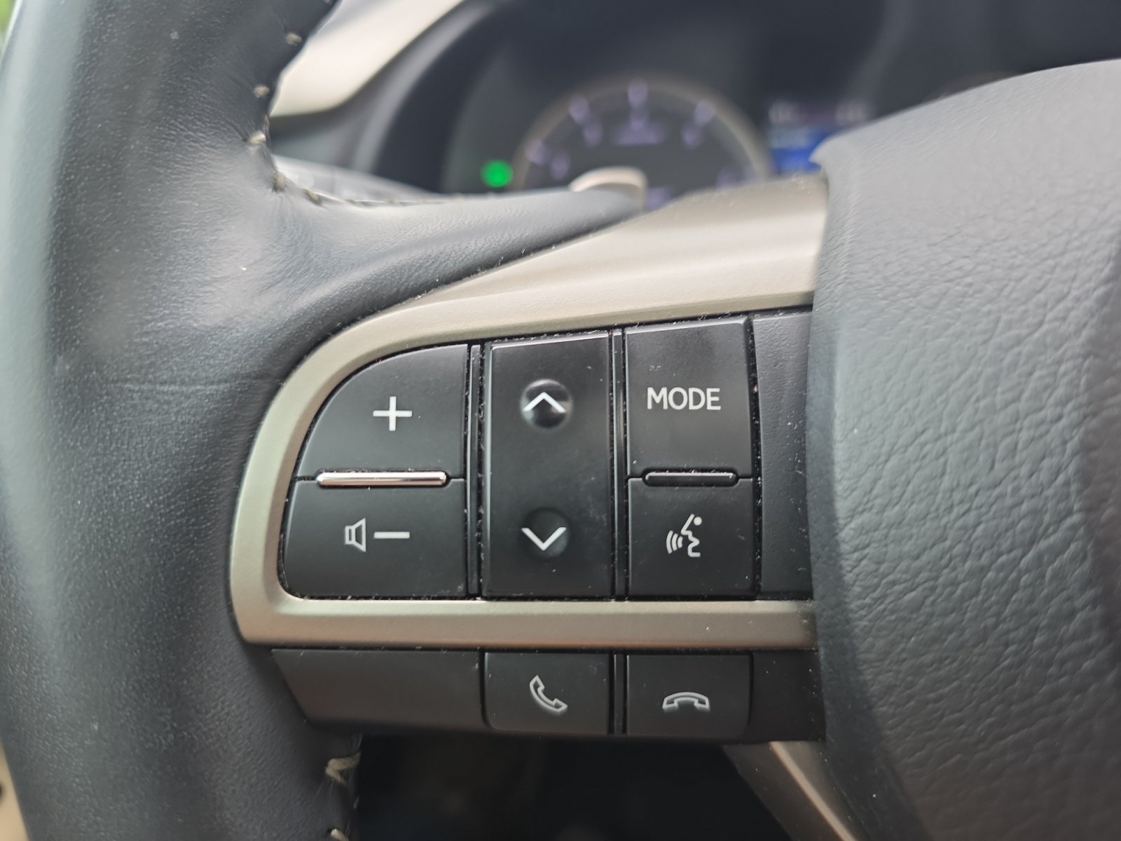 Used 2022 Atomic Silver Lexus RX 350 image 24