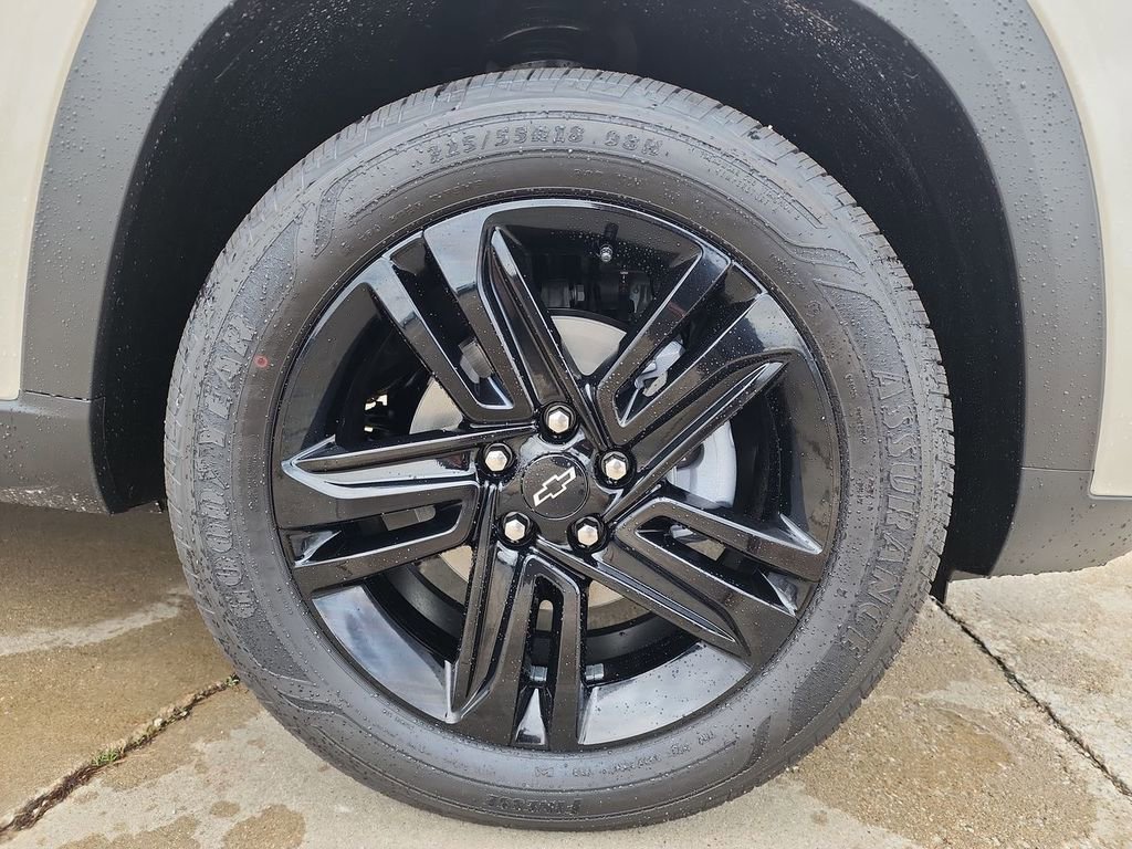2026 Chevrolet Trax Activ - Photo 10