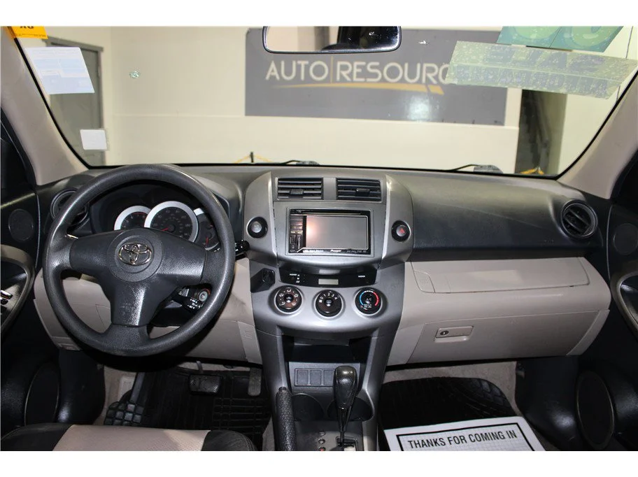 Used 2006 Green Toyota Base image 14