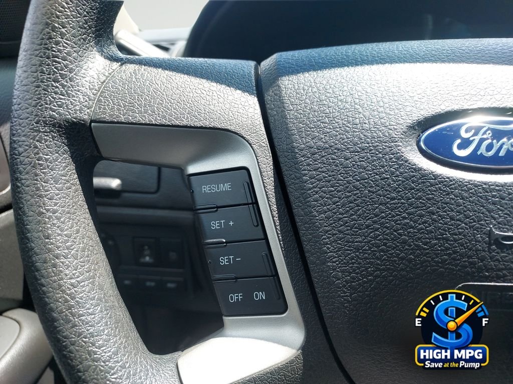 Used 2010 Gray Ford SE image 17